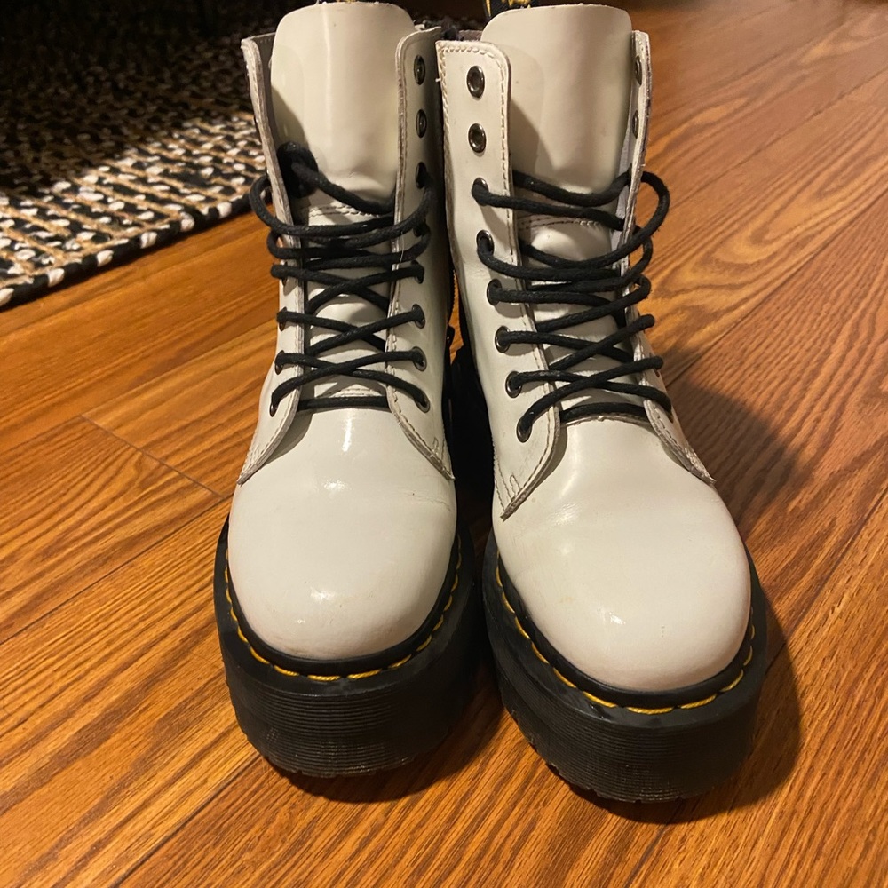 Dr Martens Jadon White